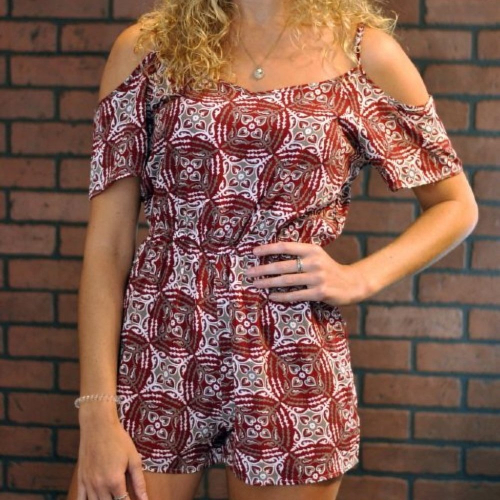 Tatum Cold Shoulder Romper - Crimson/White